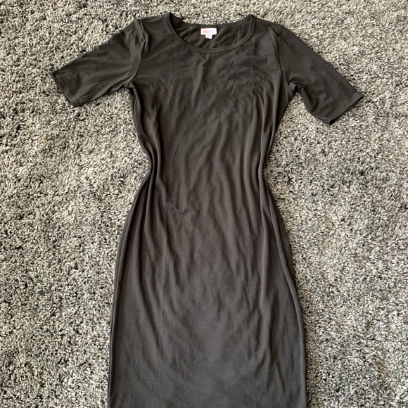 LuLaRoe Julia Solid Black Unicorn - NEW! (bin2) - Picture 2 of 6